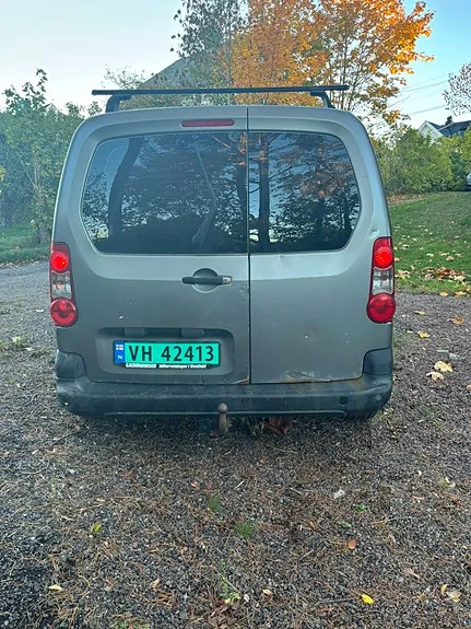 Peugeot Partner 2012 photo 4