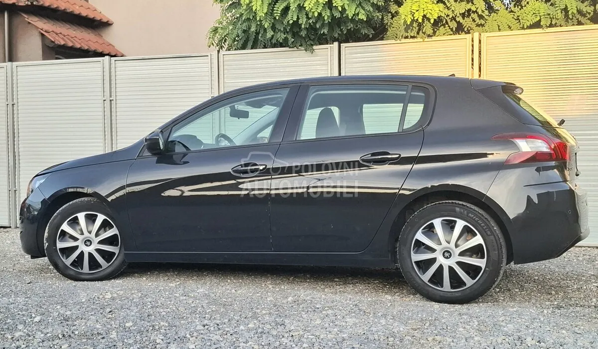 Peugeot 308 2015 photo 3