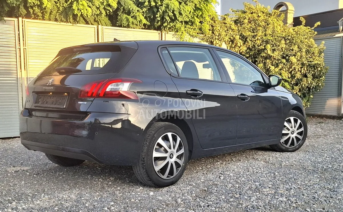 Peugeot 308 2015 photo 4