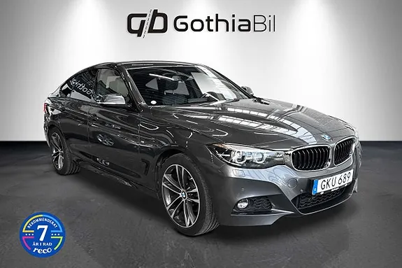 BMW 330I 2019 photo 3