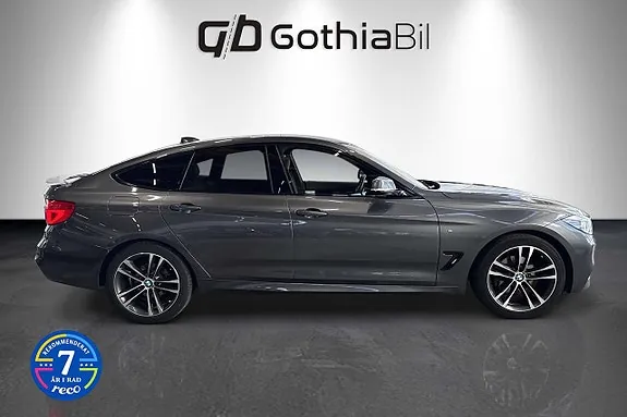BMW 330I 2019 photo 4