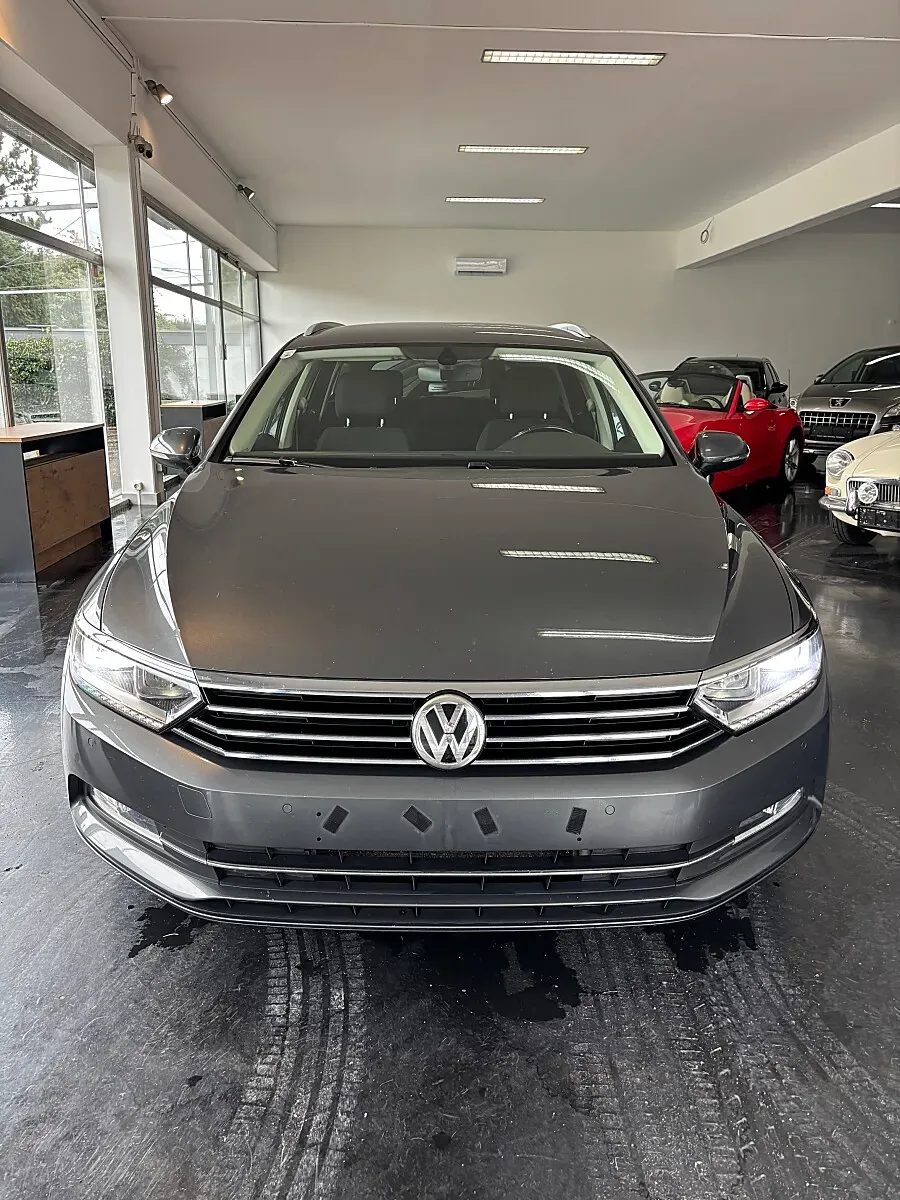 Volkswagen Passat 2015 photo 2