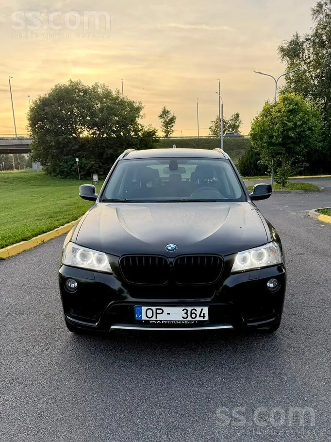 BMW X3 2011 photo 3