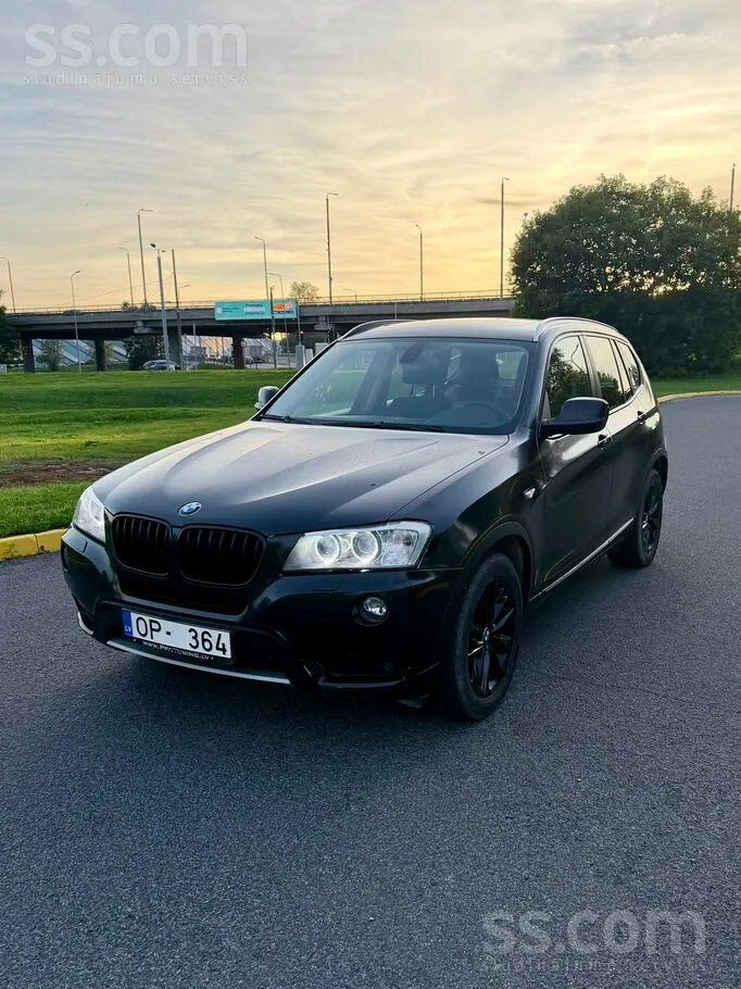 BMW X3 2011 photo 4