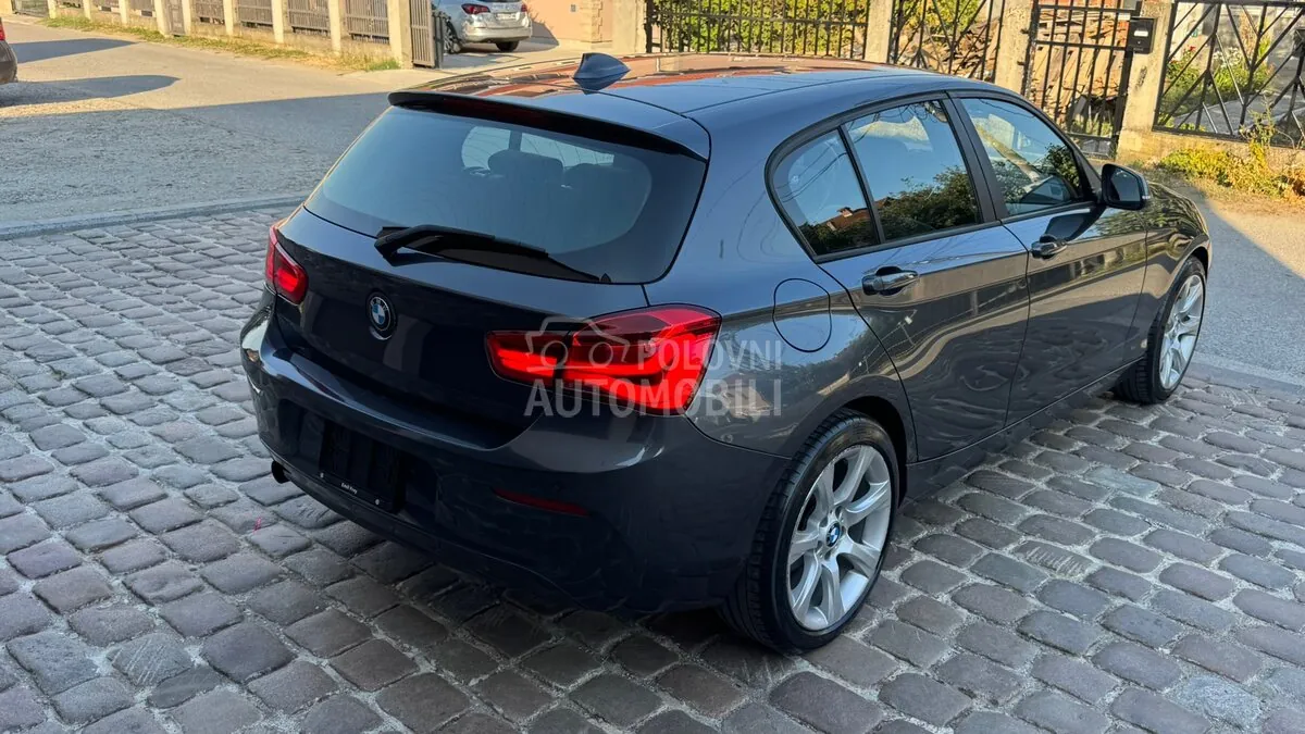BMW 118 2015 photo 4
