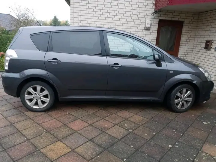 Toyota Corolla Verso