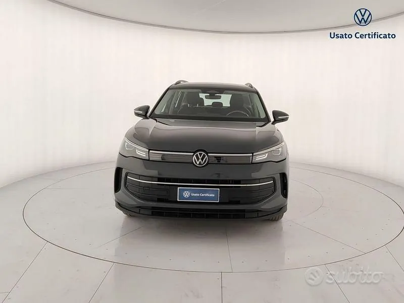 Volkswagen Tiguan 2024 photo 5