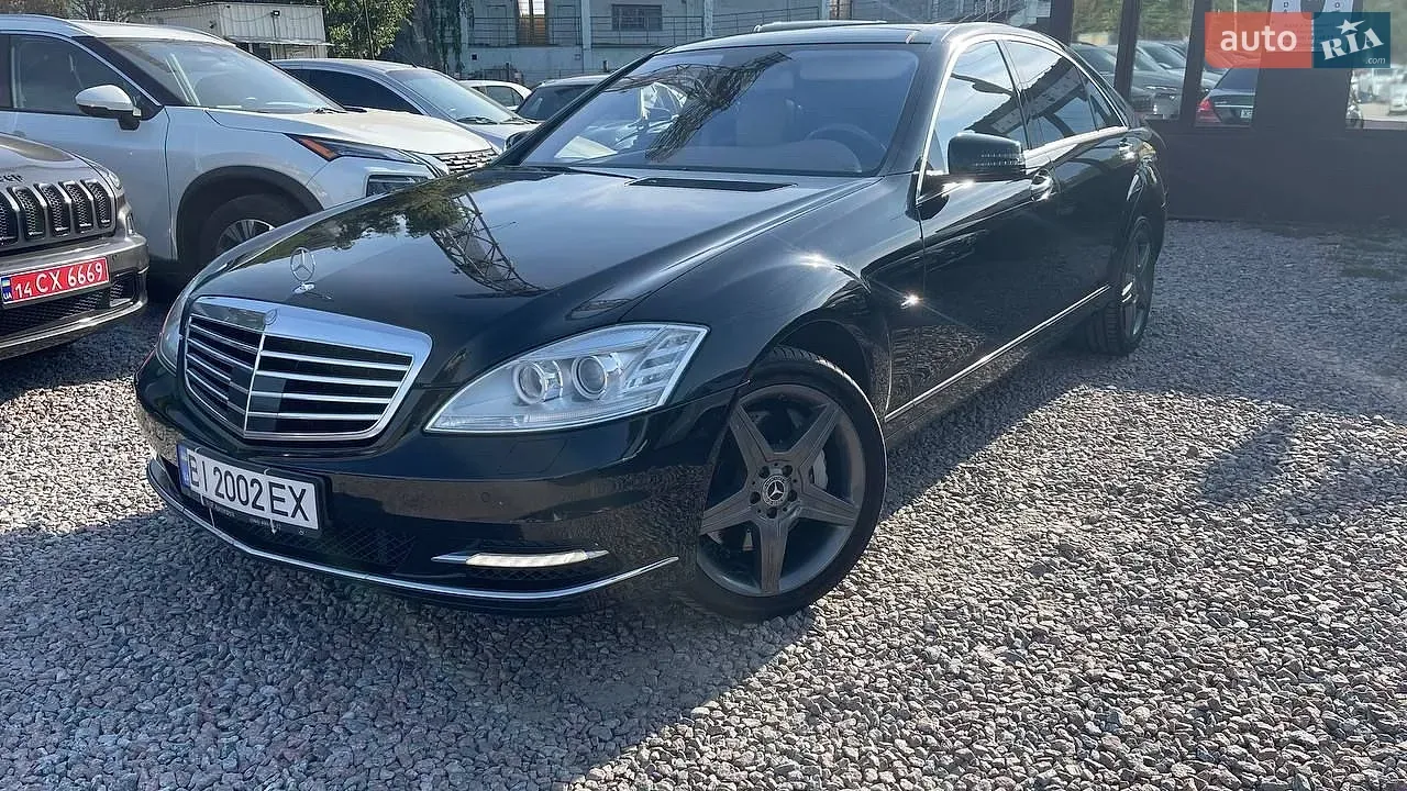 Mercedes-Benz S-Class 2012 photo 3