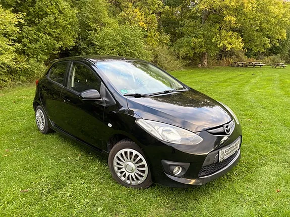 Mazda 2 2008 photo 5