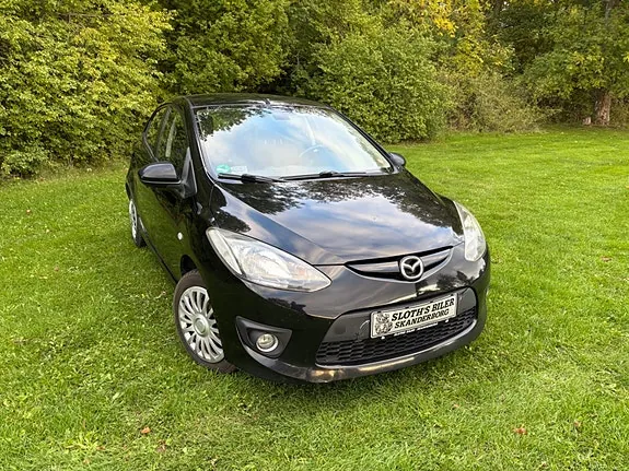 Mazda 2 2008 photo 4