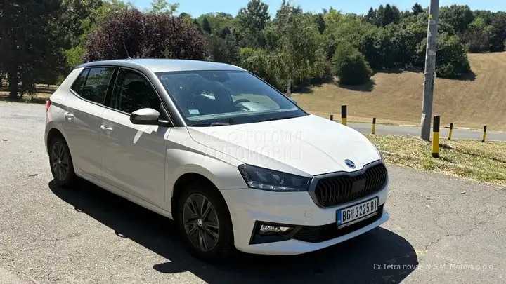 Skoda Fabia 2022 photo 2