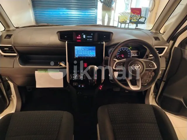 Toyota Roomy 2023 photo 2