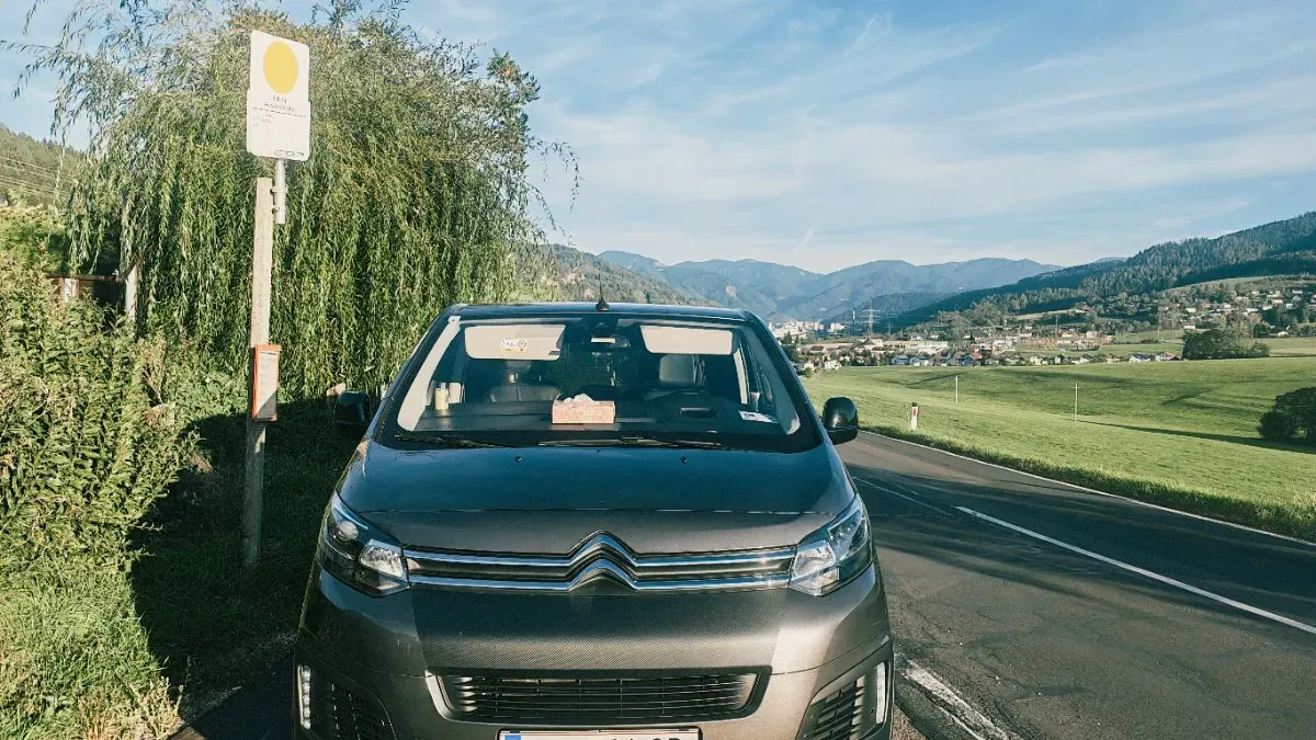 Citroen Spacetourer 2022 photo 2