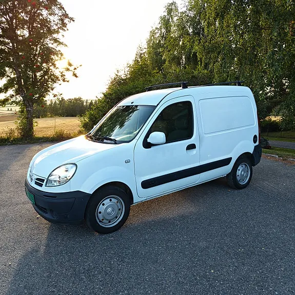 Nissan Kubistar 2009 photo 2