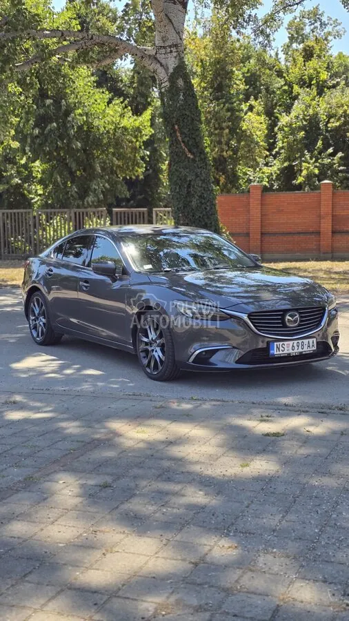 Mazda 6