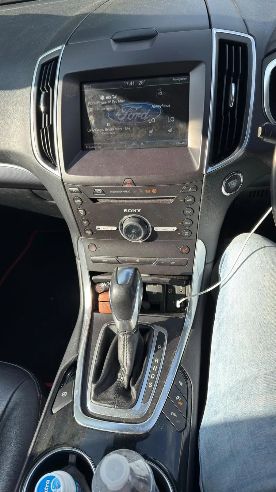 Ford Galaxy 2016 photo 4