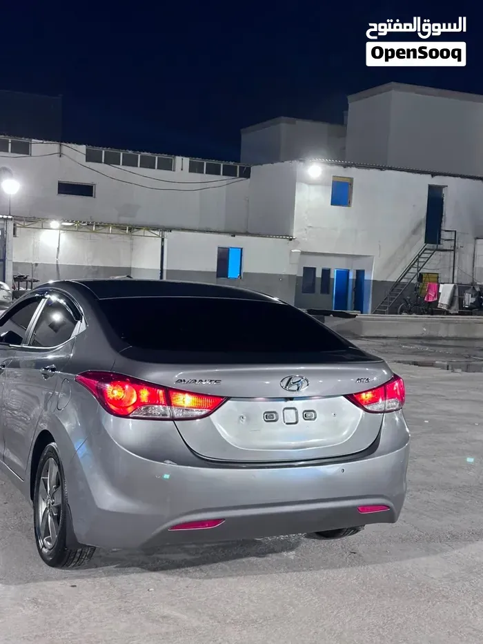 Hyundai Avante 2012 photo 4