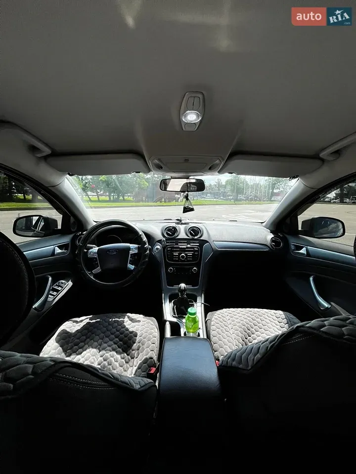 Ford Mondeo 2011 photo 5