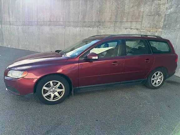 Volvo V70 2008 photo 4