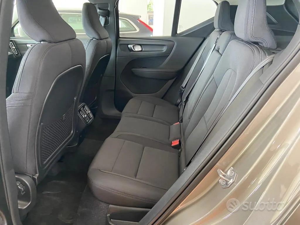 Volvo Xc40 2021 photo 4