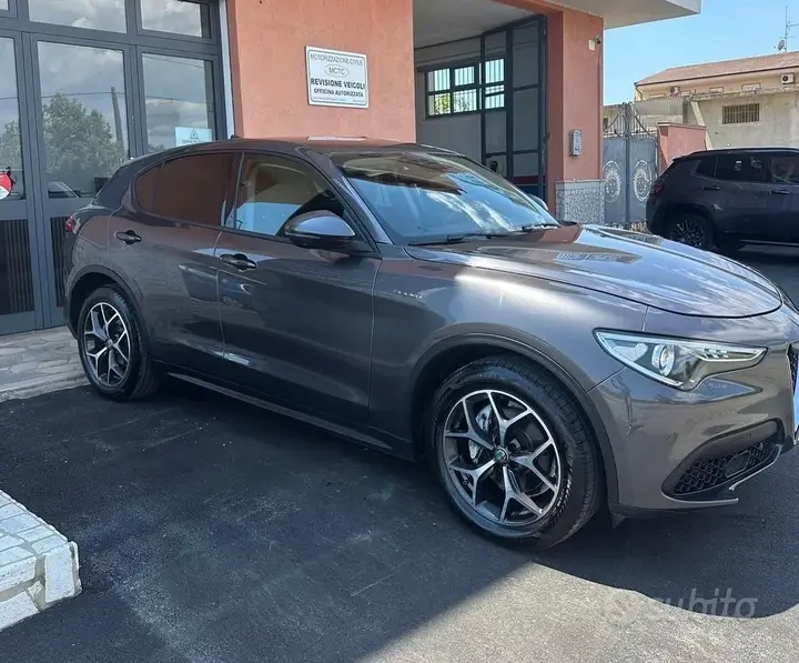 Alfa Romeo Stelvio 2021 photo 3