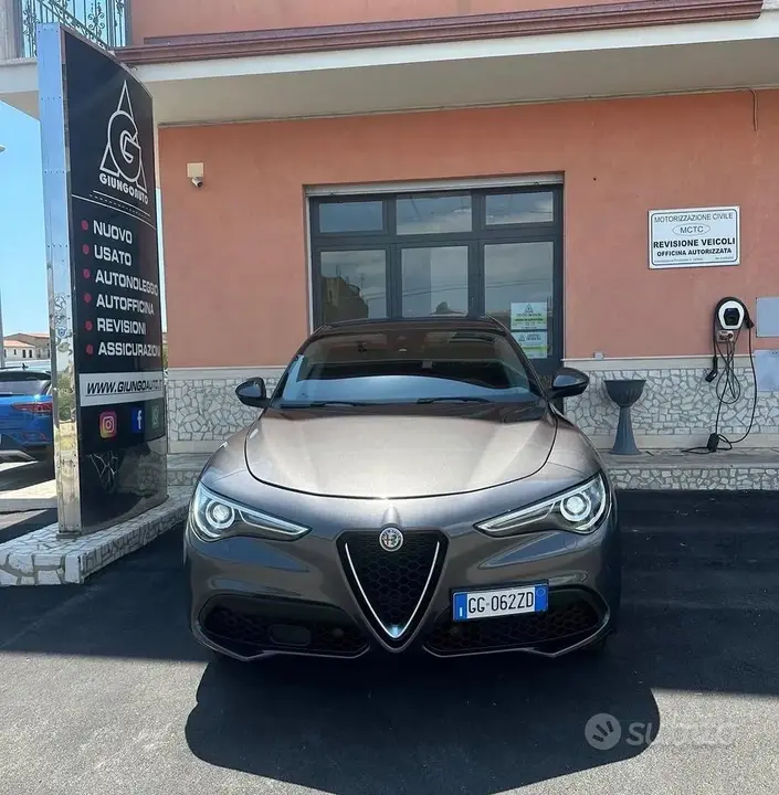 Alfa Romeo Stelvio 2021 photo 2
