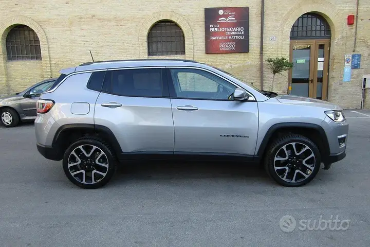 Jeep Compass 2018 photo 4