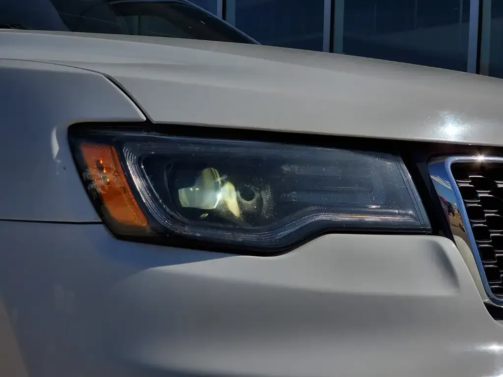 Jeep Grand Cherokee 2018 photo 3