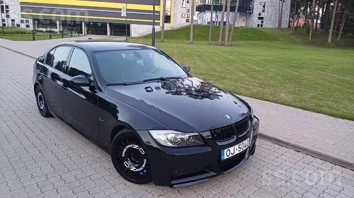 BMW 325 M