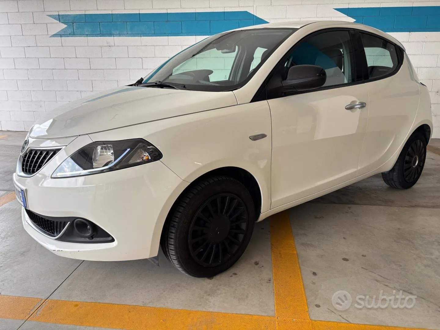 Lancia Ypsilon 2022 photo 2