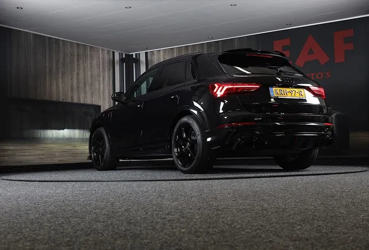Audi Q3 2022 photo 3