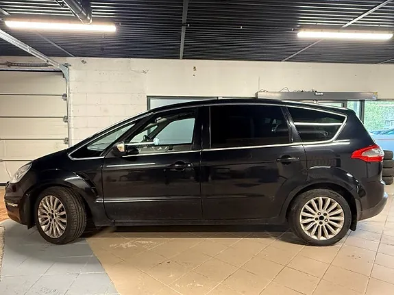 Ford S-Max 2010 photo 2