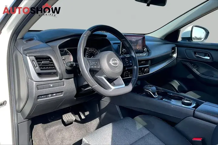 Nissan Rogue 2024 photo 2