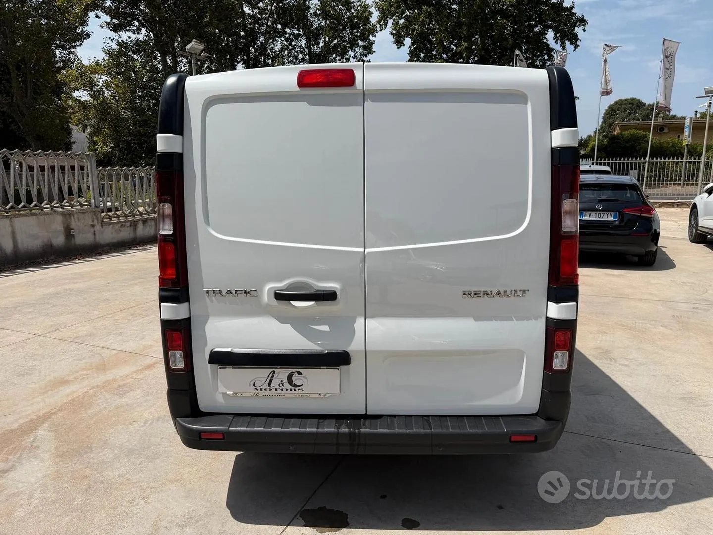 Renault Trafic 2024 photo 5
