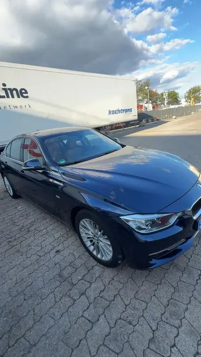 BMW 320I