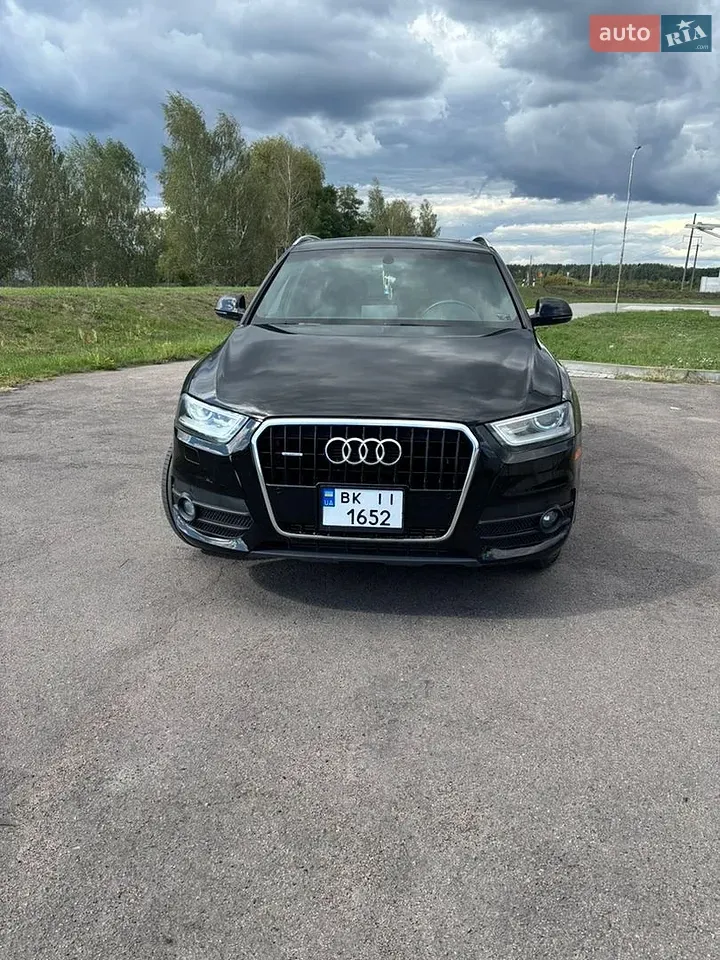 Audi Q3 2015 photo 5