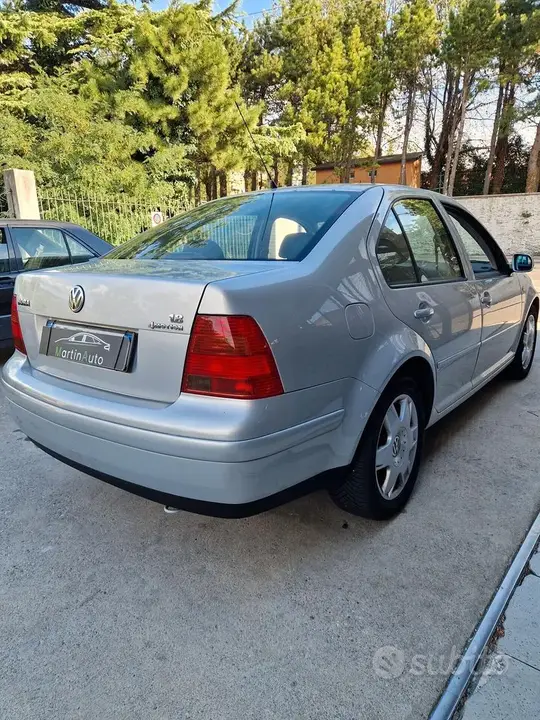Volkswagen Bora 1999 photo 4
