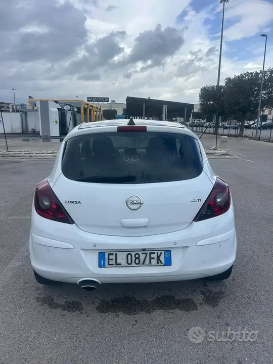 Opel Corsa 2012 photo 5