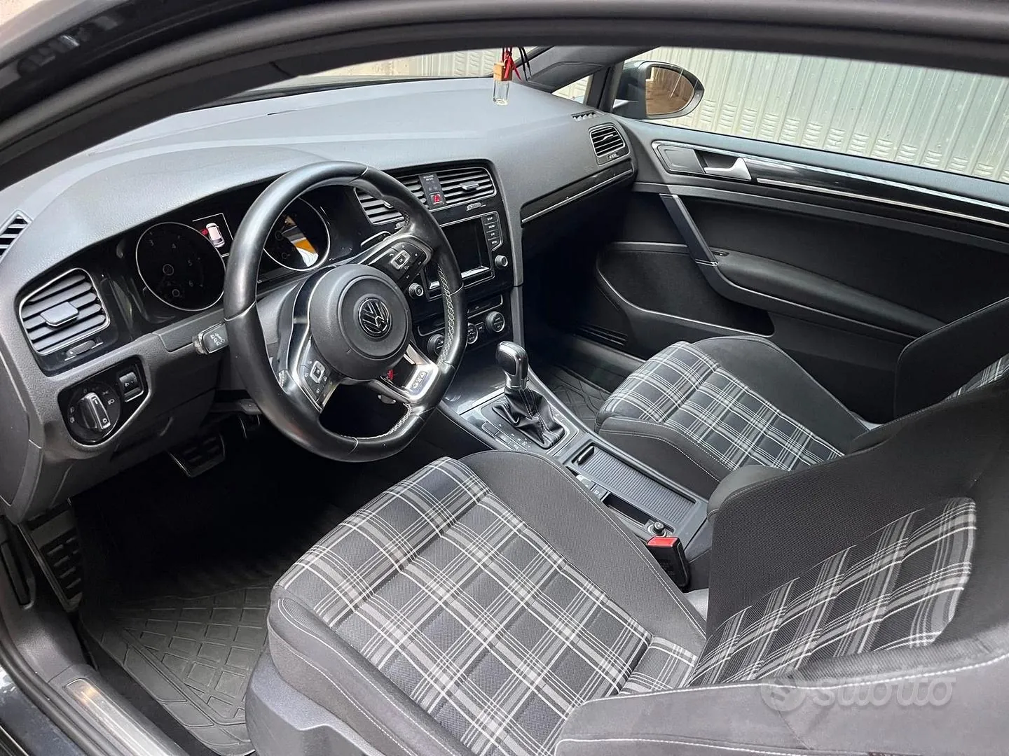 Volkswagen Golf Vii 2013 photo 4