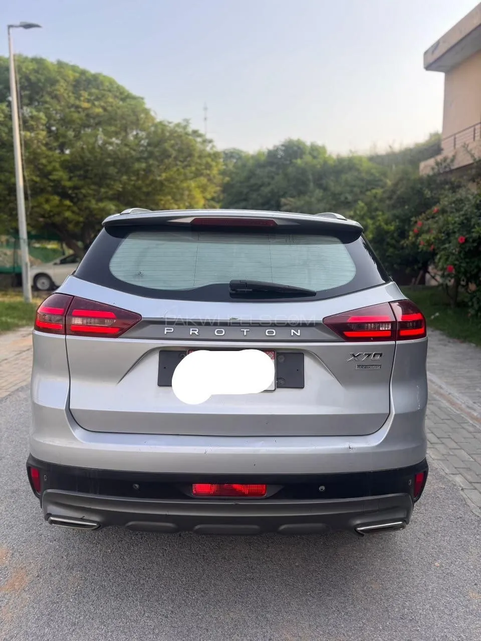 Proton X70