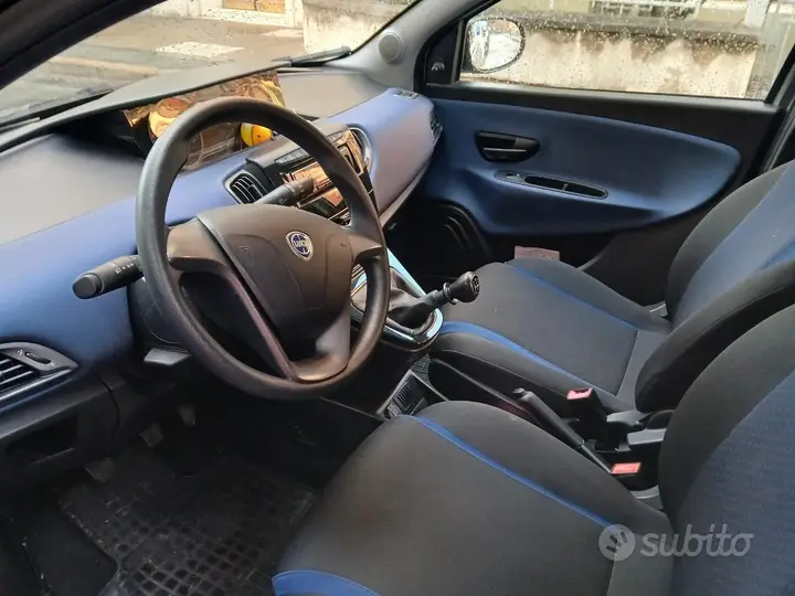 Lancia Ypsilon 2018 photo 5