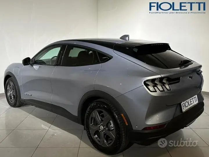 Ford Mustang Mach-E 2023 photo 2