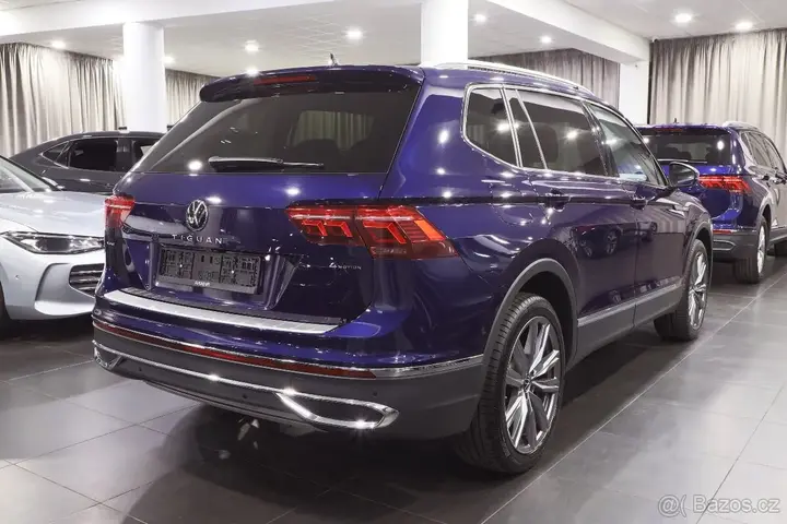 Volkswagen Tiguan Allspace 2023 photo 3