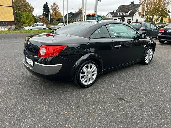 Renault Megane 2004 photo 2
