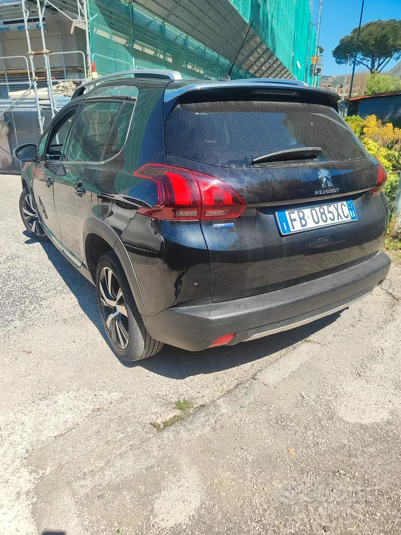Peugeot 2008 2016 photo 3