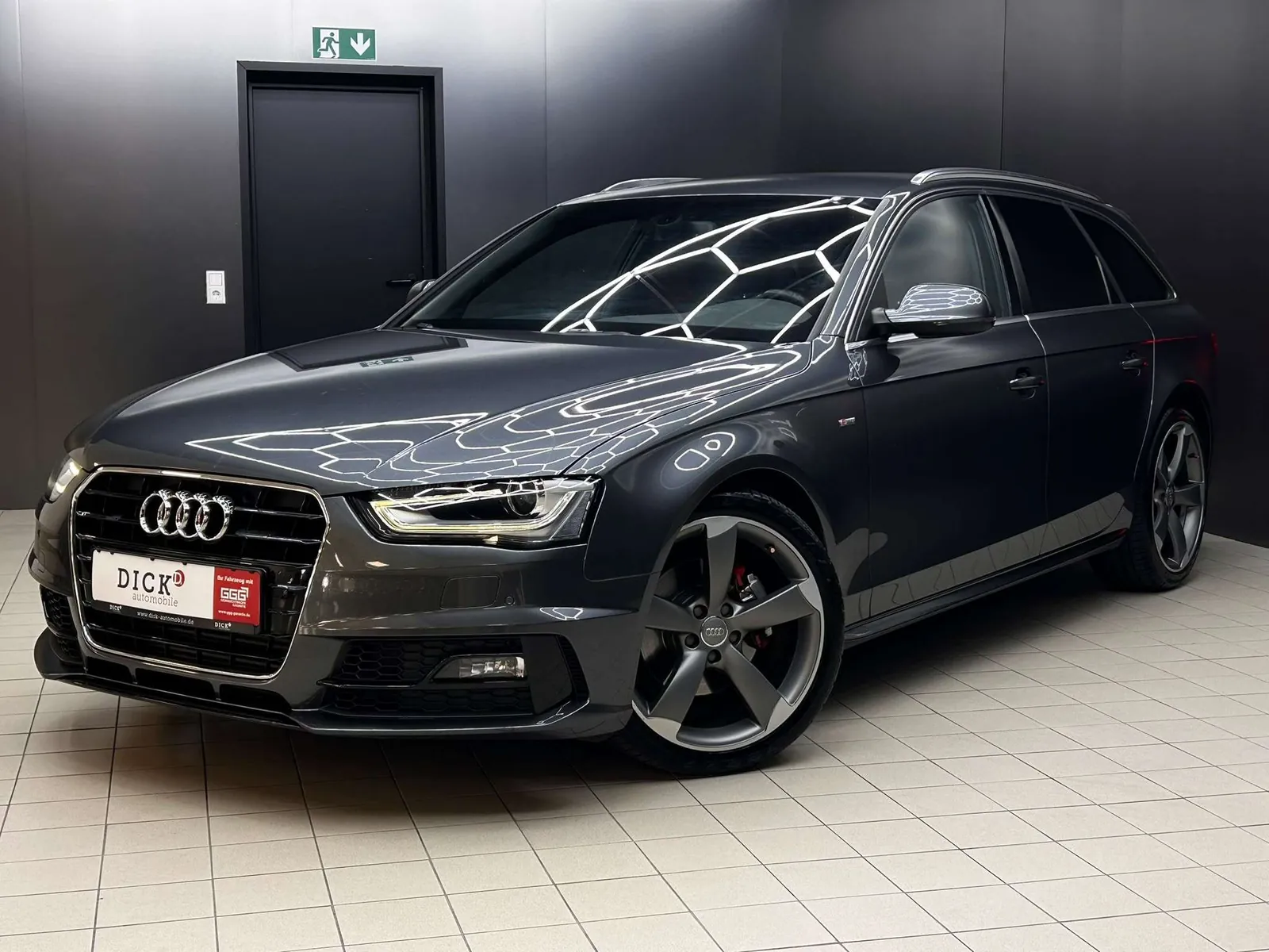 Audi A4 Avant 2015 photo 3