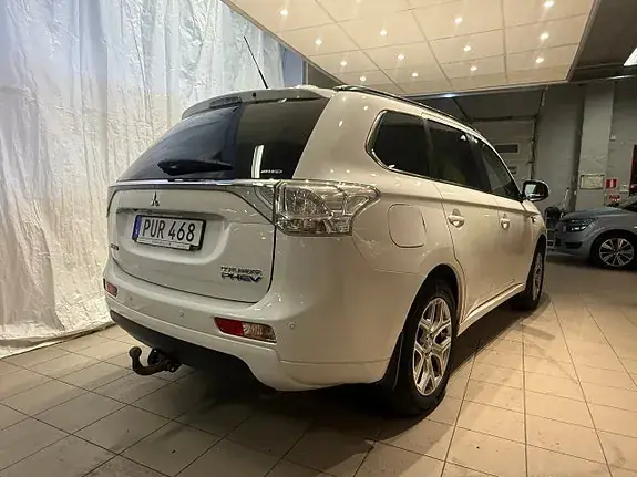 Mitsubishi Outlander 2014 photo 4