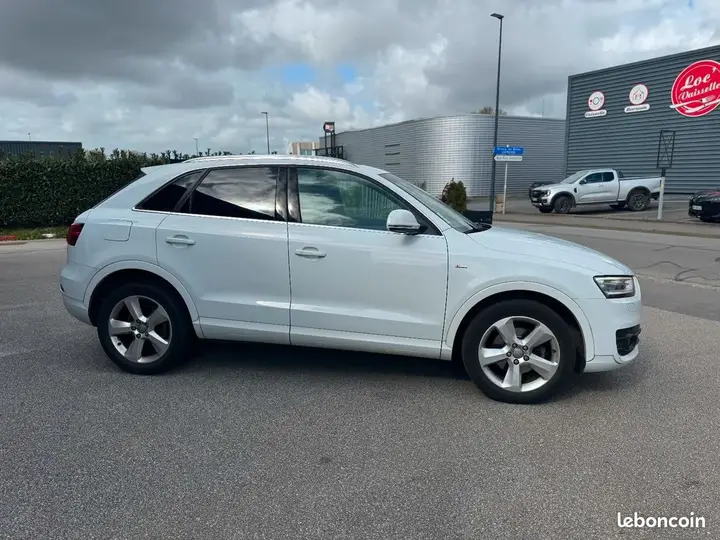 Audi Q3 2014 photo 5