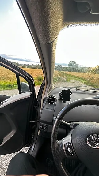 Toyota Yaris 2011 photo 5