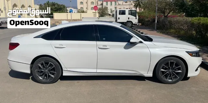 Honda Accord 2021 photo 4